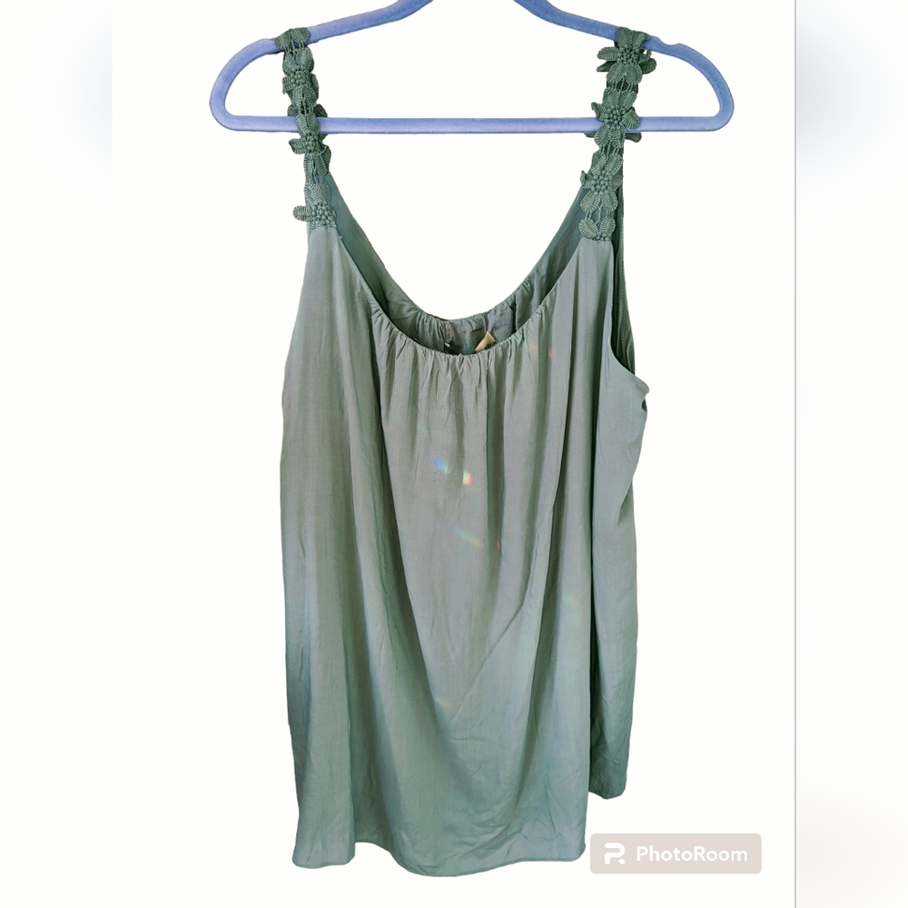 Me sage tank top with crochet straps 2x